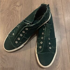 Corkys Dark Green Frayed Sneakers